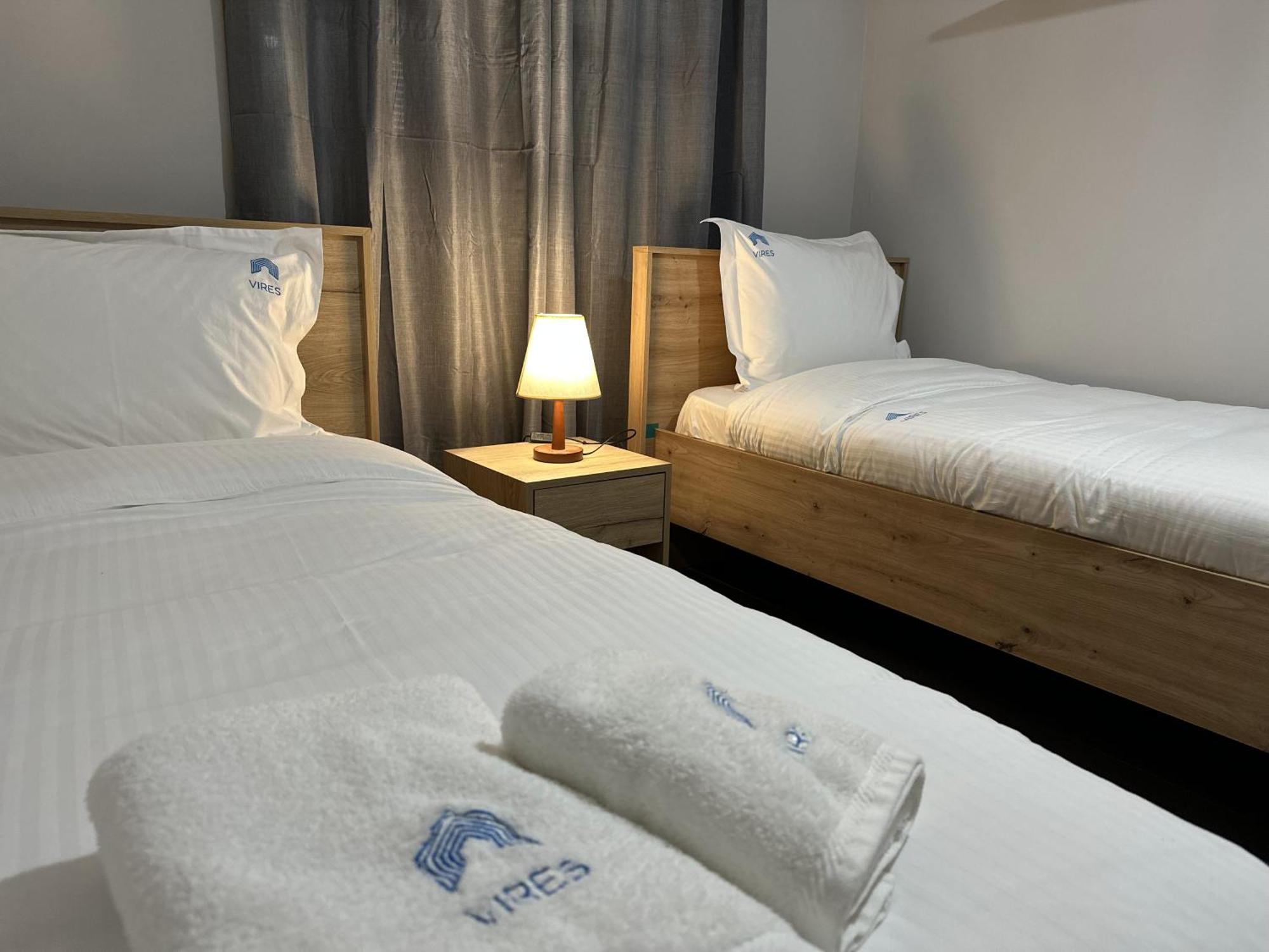 Tirana Treasure: Chic 2Br-Apartment 8Min To Skanderbeg Place Kültér fotó