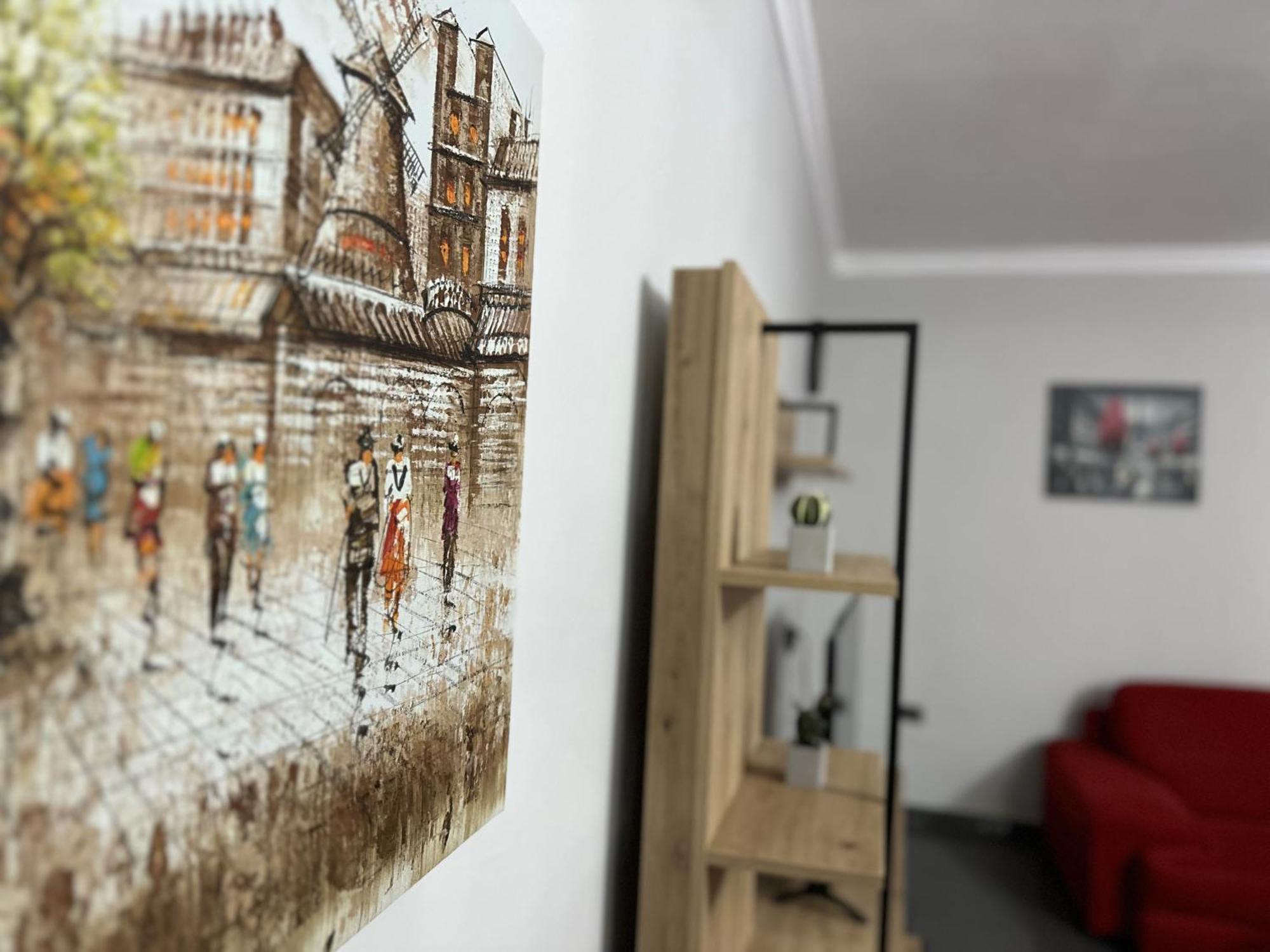 Tirana Treasure: Chic 2Br-Apartment 8Min To Skanderbeg Place Kültér fotó